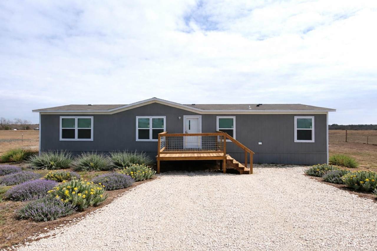 6945 Seawillow Rd - Photo 1