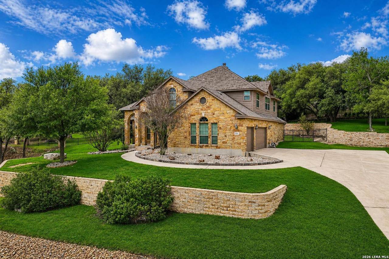 https://bt-photos.global.ssl.fastly.net/austin/1280_boomver_1_3178379-2.jpg