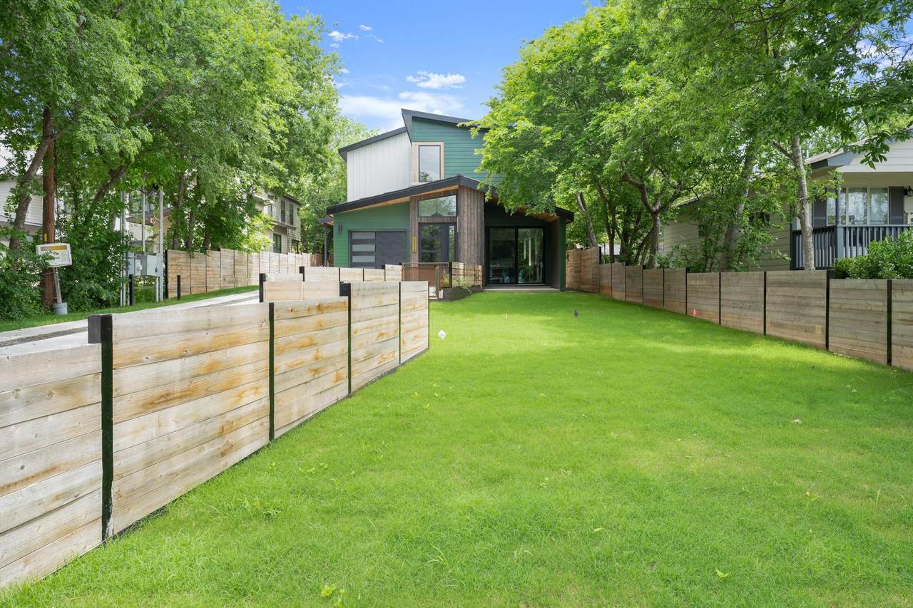 5511 Joe Sayers Ave - Photo 1
