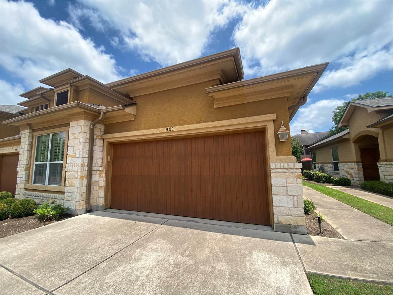 2210 Onion Creek Pkwy - Photo 1
