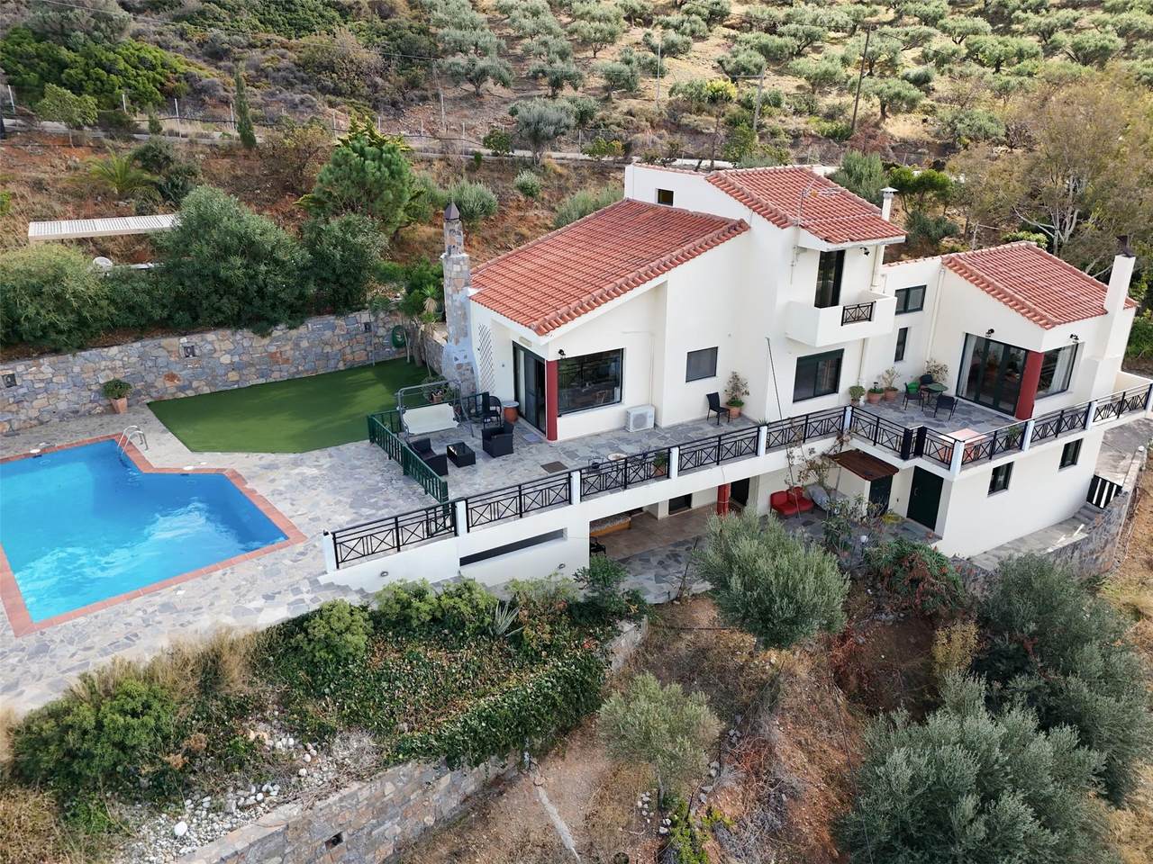 0 Villa Iliothea - Photo 1