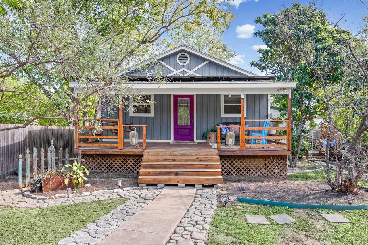 1137 Richardine Ave - Photo 1
