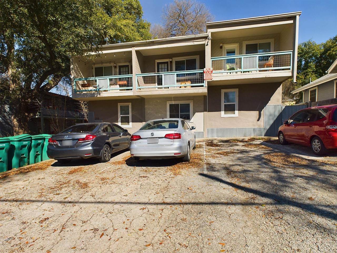 1106 22nd St - Photo 1