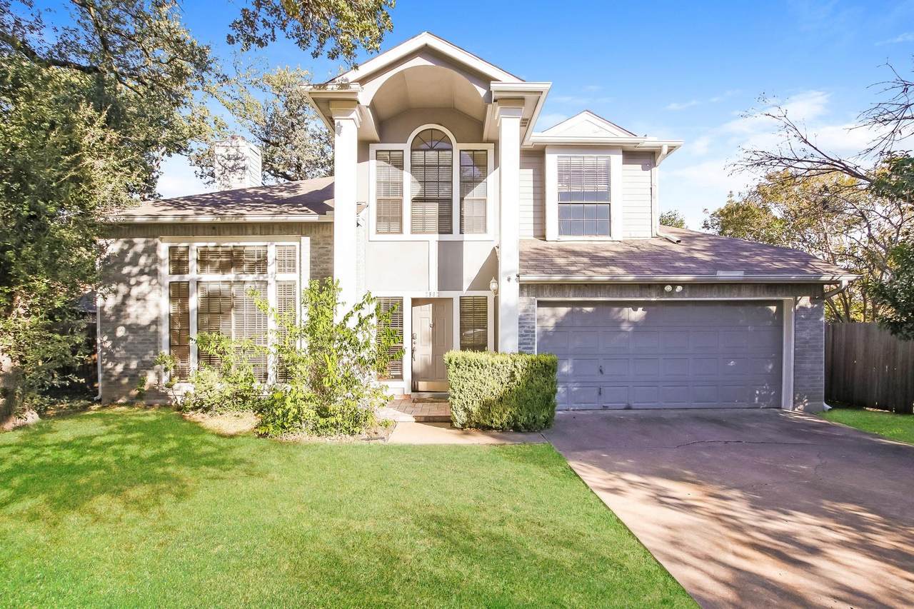 2802 Hummingbird Cir - Photo 1