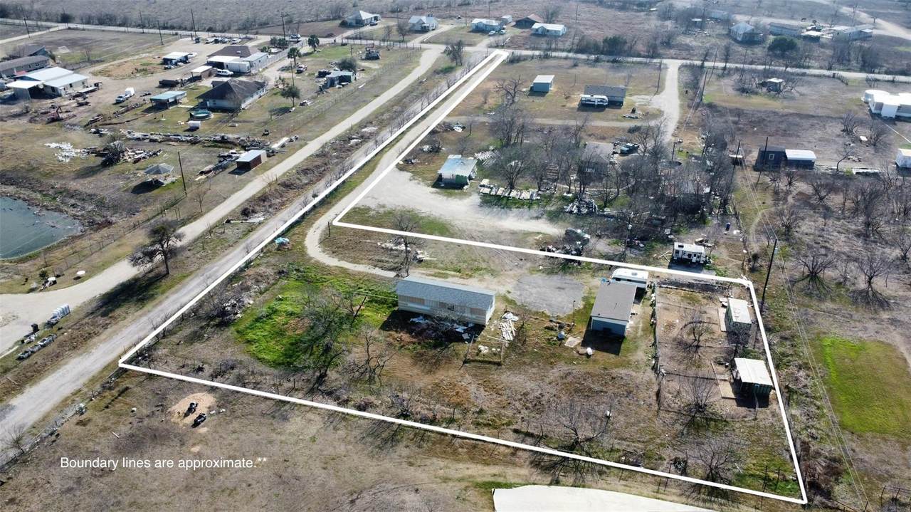 3130 Homannville Trl - Photo 1