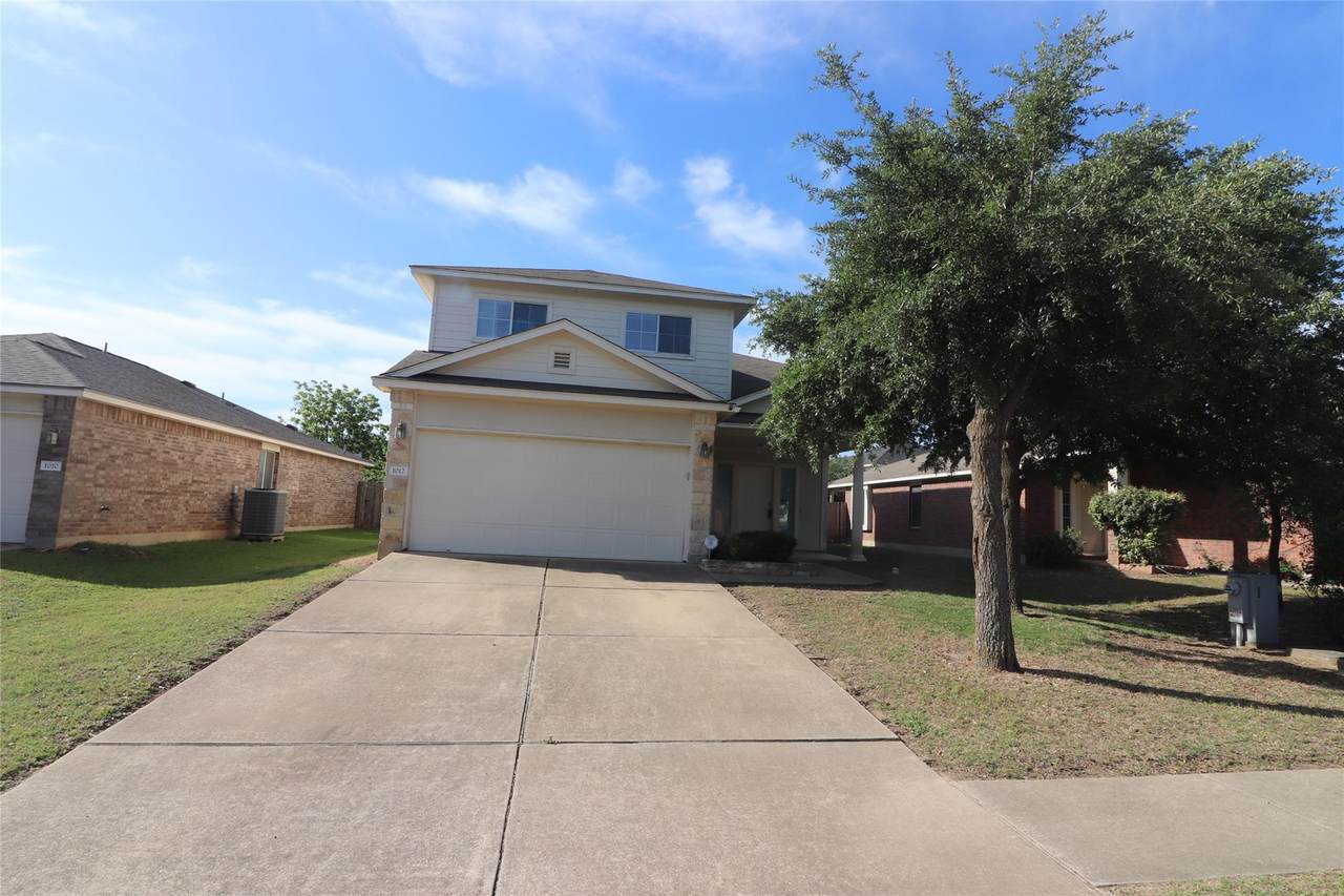 1012 Gentry Dr - Photo 1