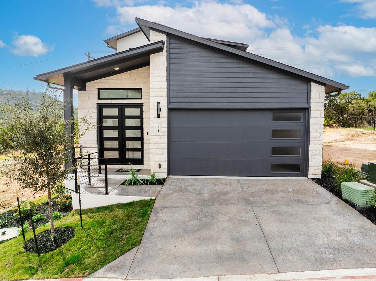 401 Austin Heights Rd - Photo 1