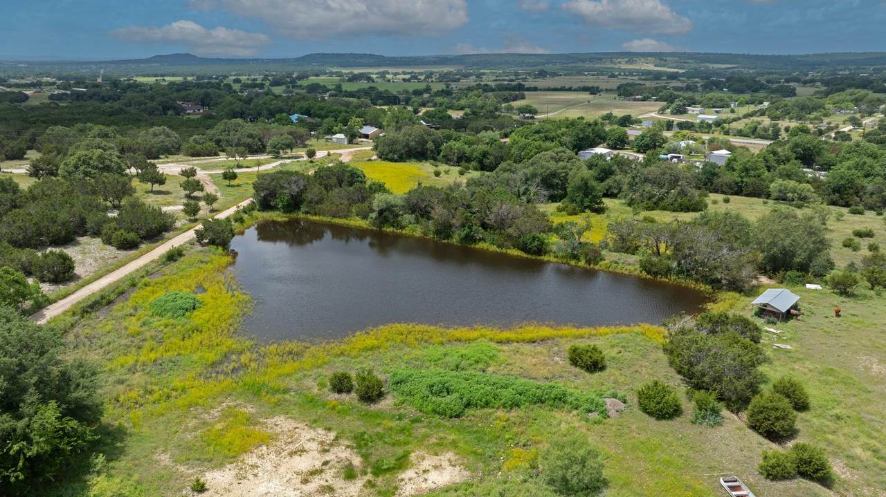 https://bt-photos.global.ssl.fastly.net/austin/1280_boomver_1_3368098-2.jpg
