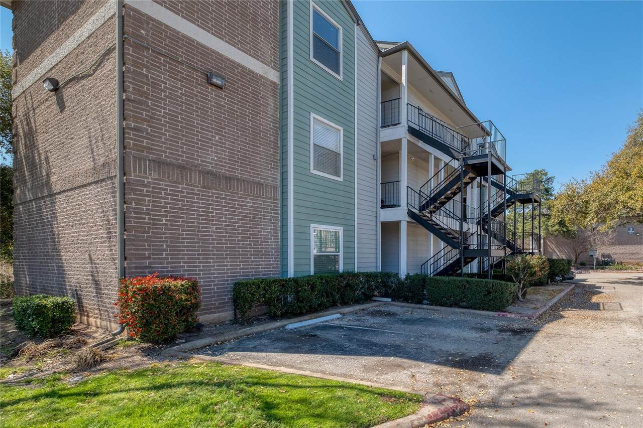 12166 Metric Blvd - Photo 1