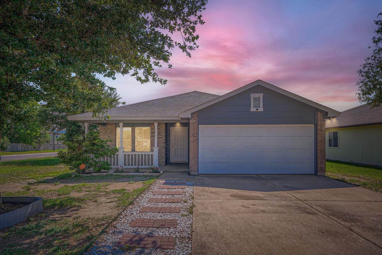 2801 Tyler Ln - Photo 1