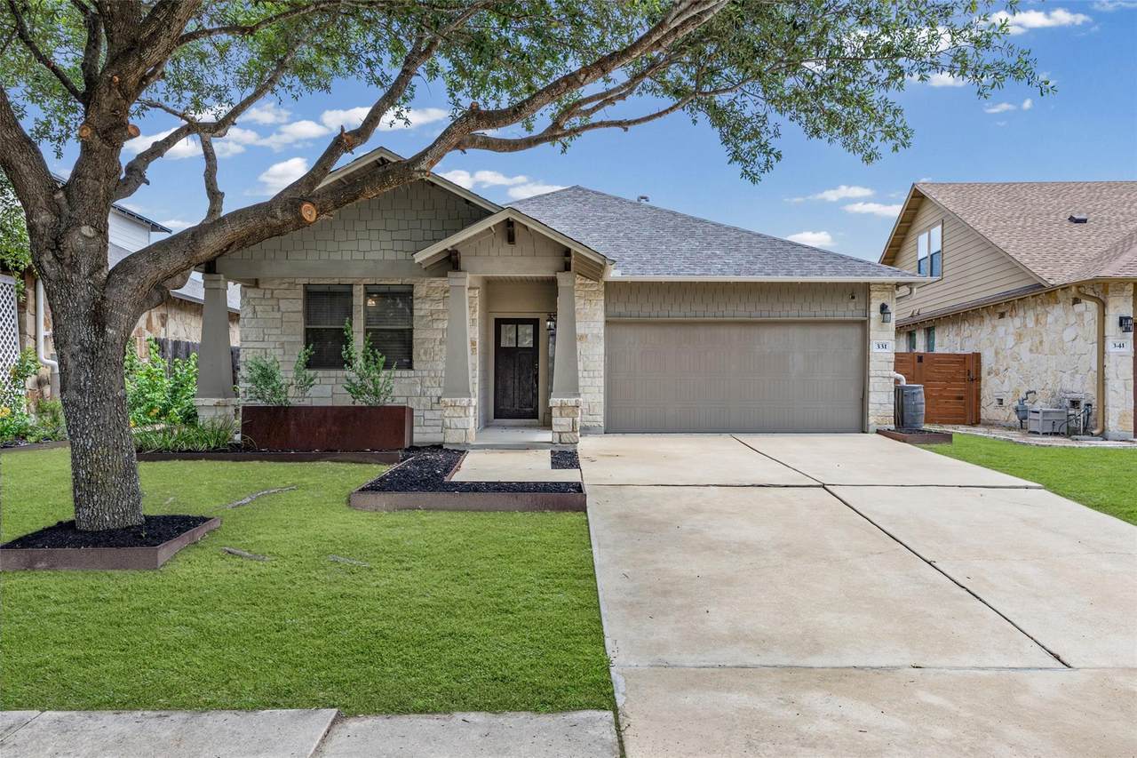 331 Rosemary Holw - Photo 1