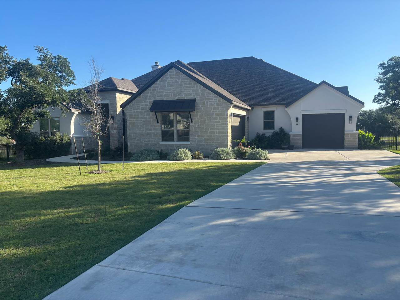 205 Spence Ln - Photo 1