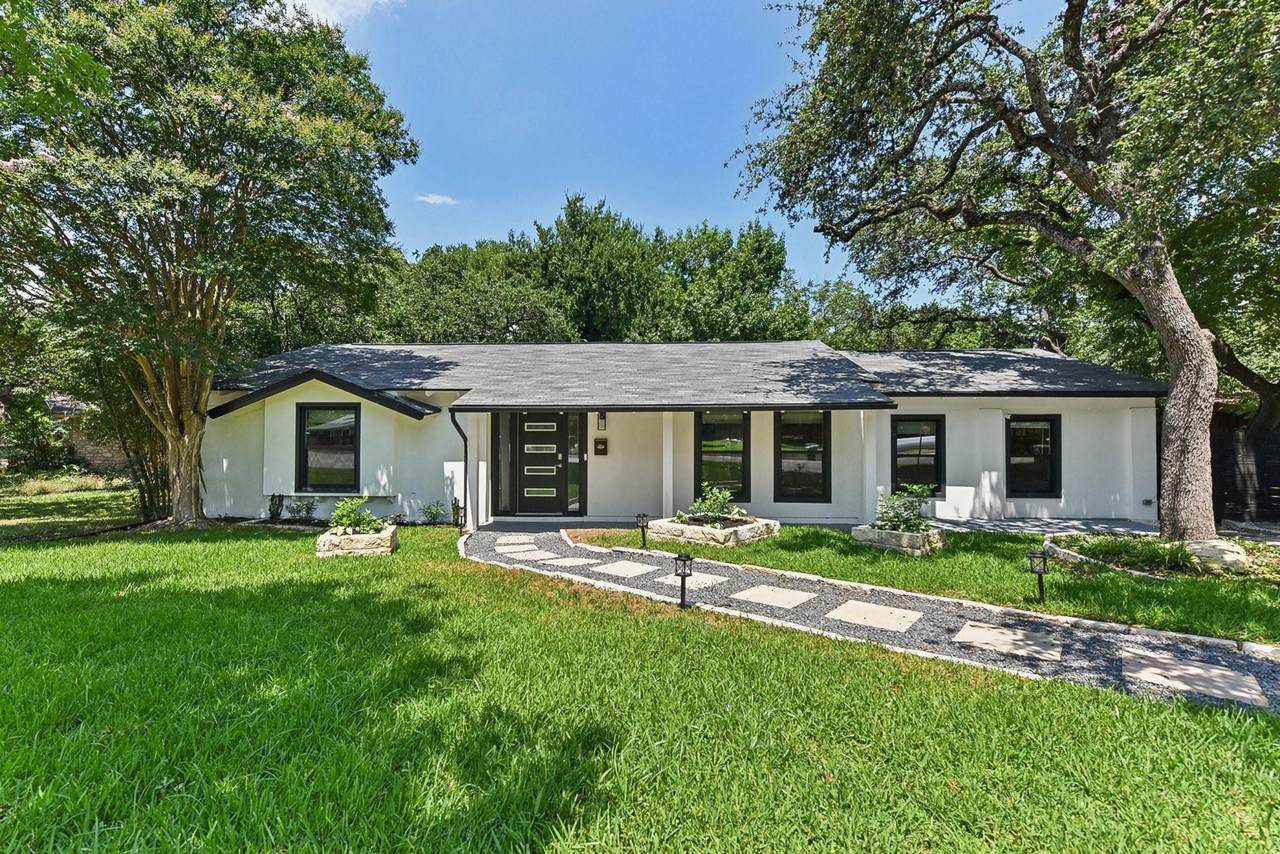 5718 Highland Hills Dr - Photo 1