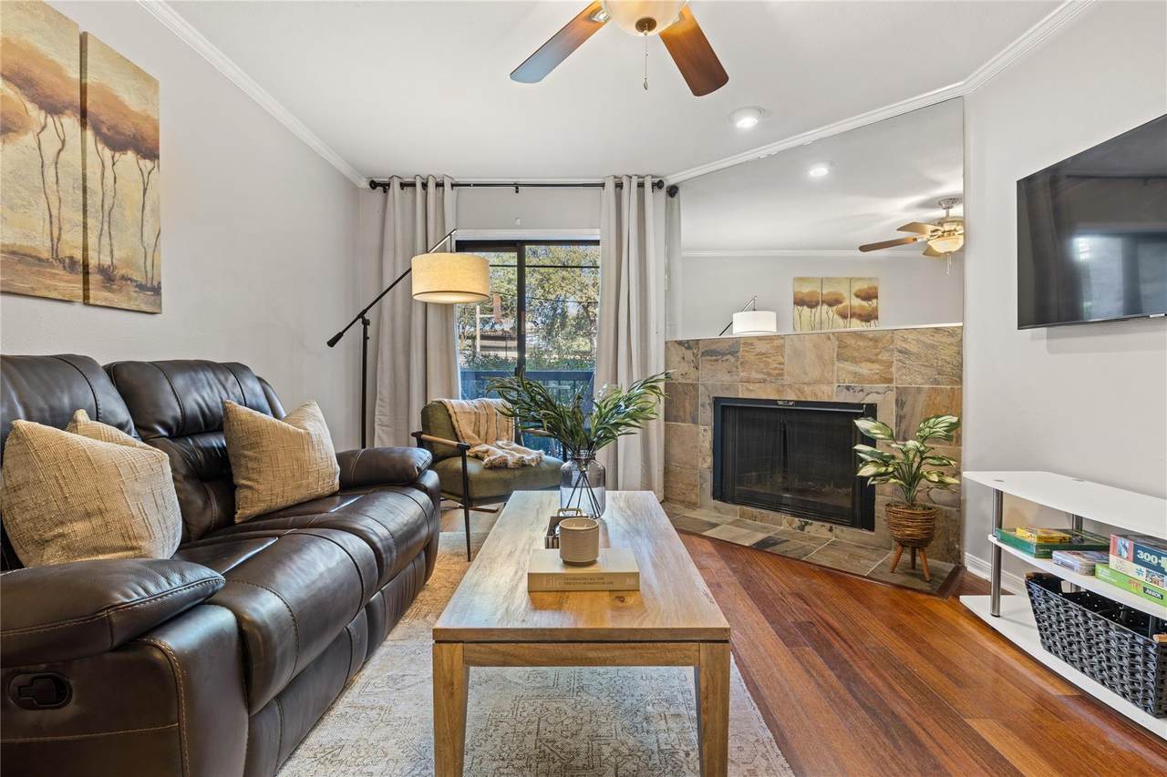 8888 Tallwood Dr - Photo 1