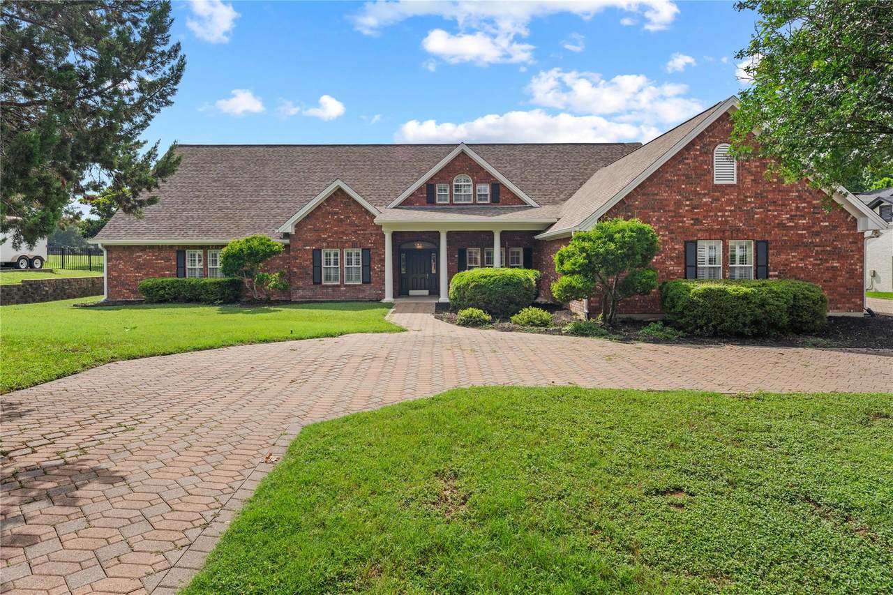 3421 Chisholm Trl - Photo 1