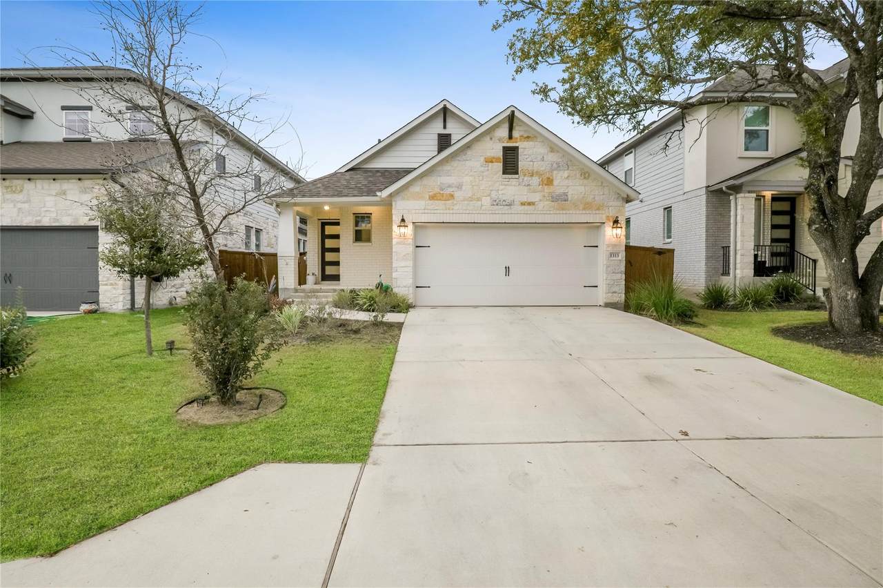 1313 Salt Lick Dr - Photo 1