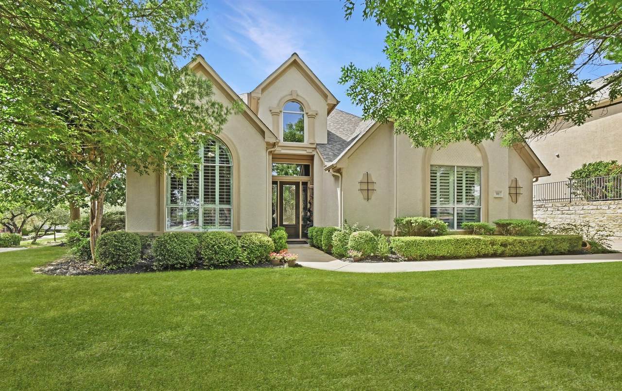 111 Whitley Dr - Photo 1