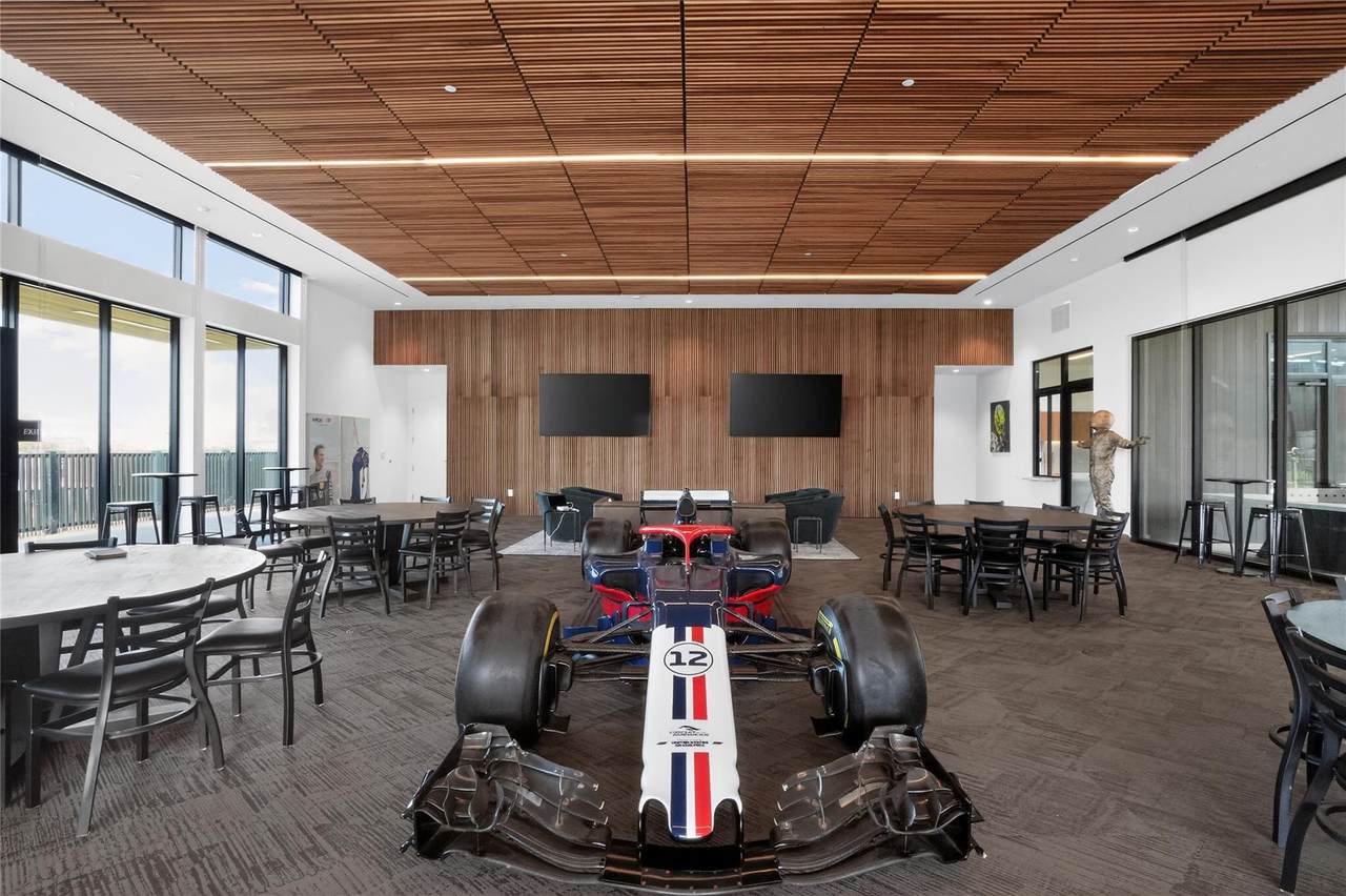 8001 Circuit Of The Americas Blvd - Photo 1