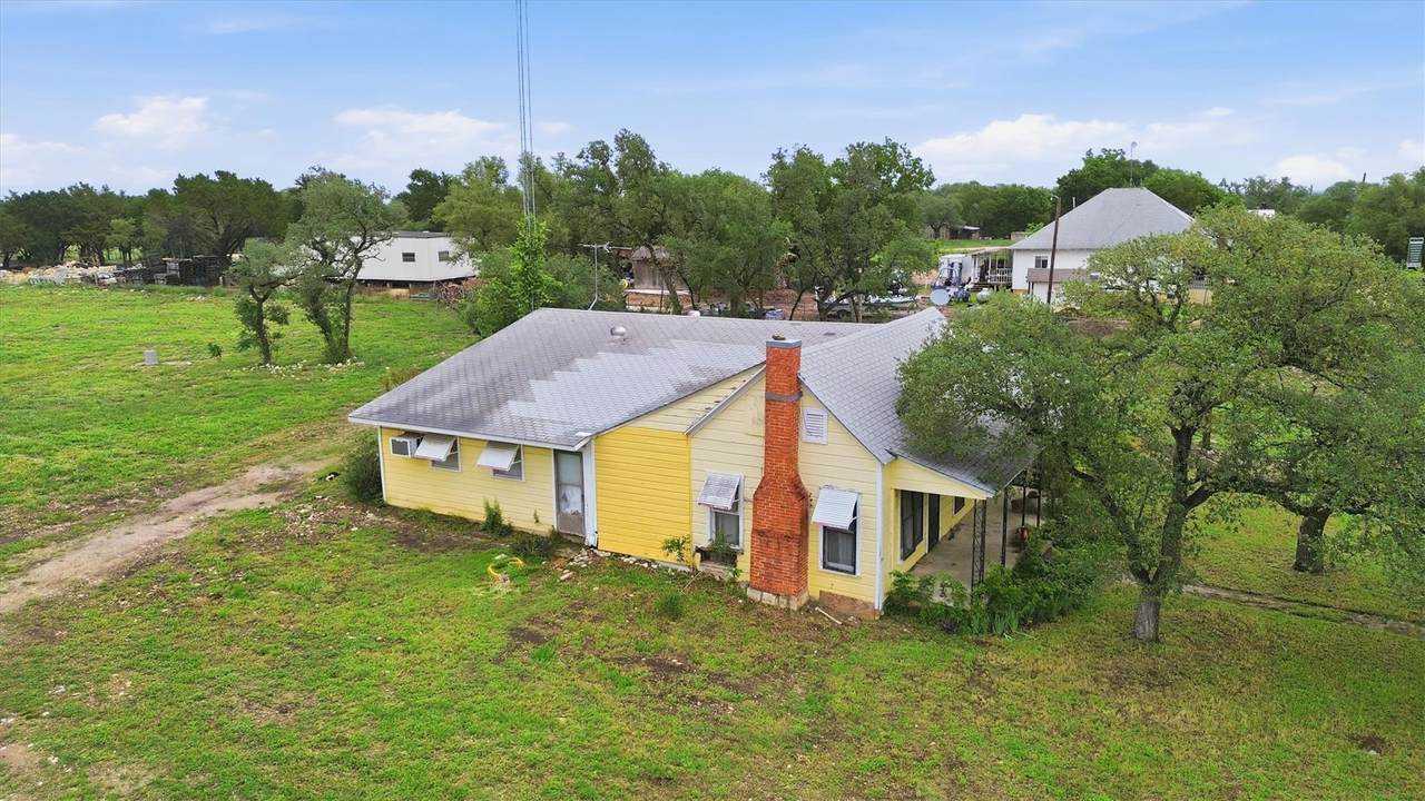 704 Fm 2657 - Photo 1