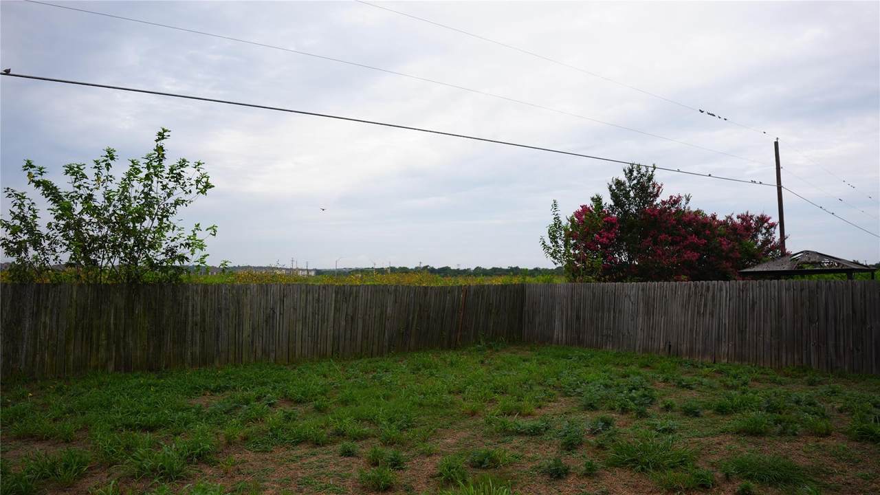 https://bt-photos.global.ssl.fastly.net/austin/1280_boomver_1_3606437-2.jpg