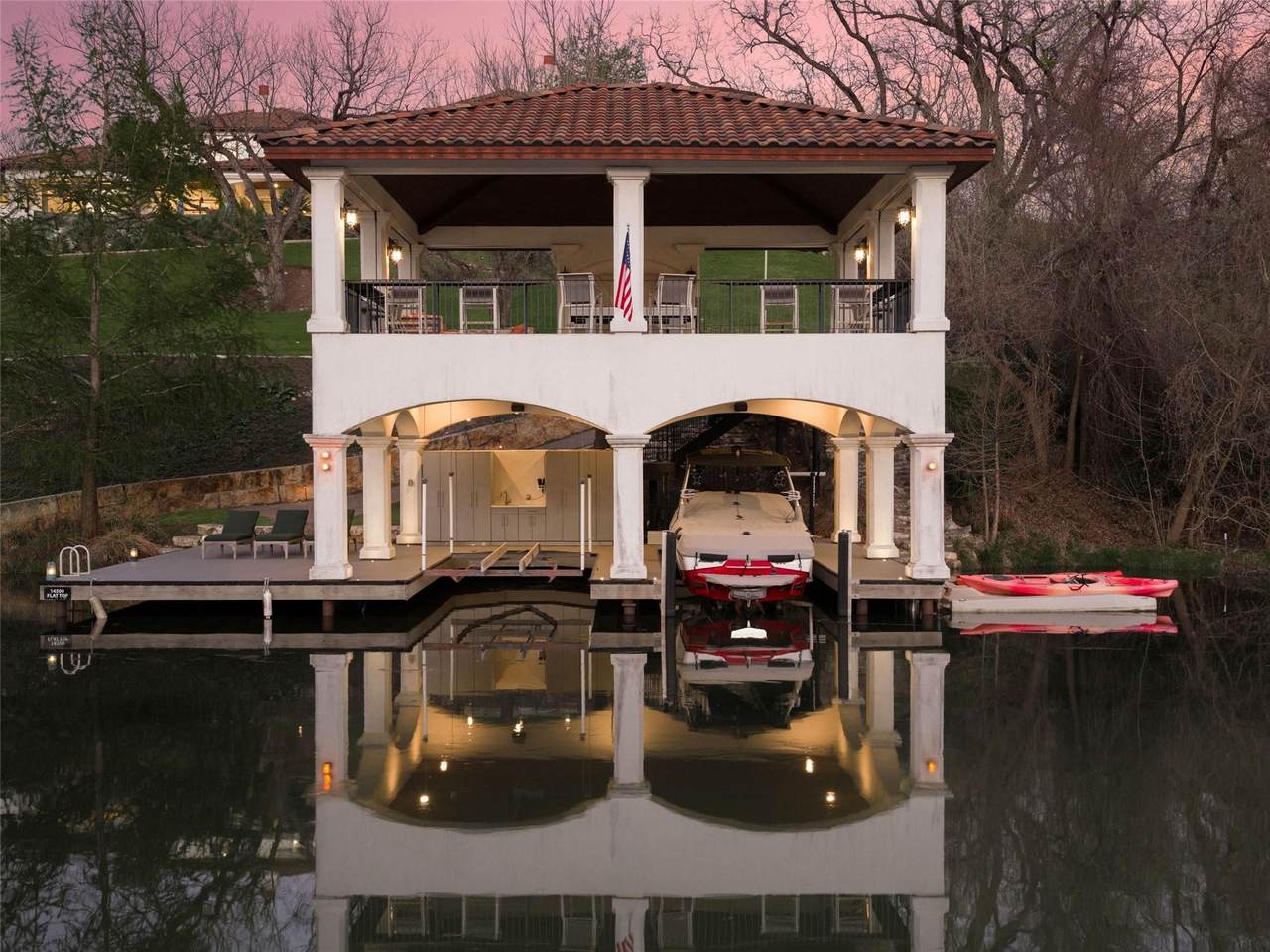https://bt-photos.global.ssl.fastly.net/austin/1280_boomver_1_3614815-2.jpg