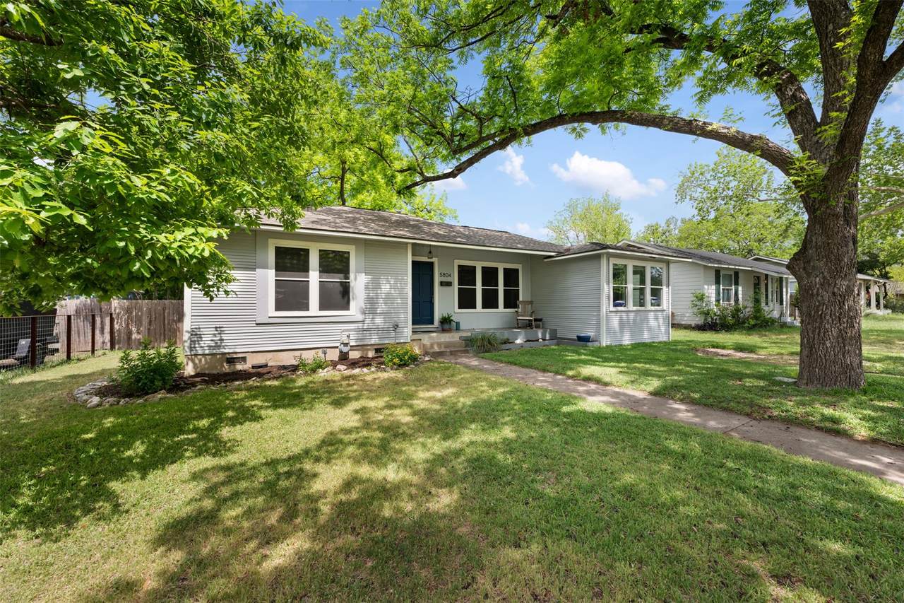5804 Chesterfield Ave - Photo 1