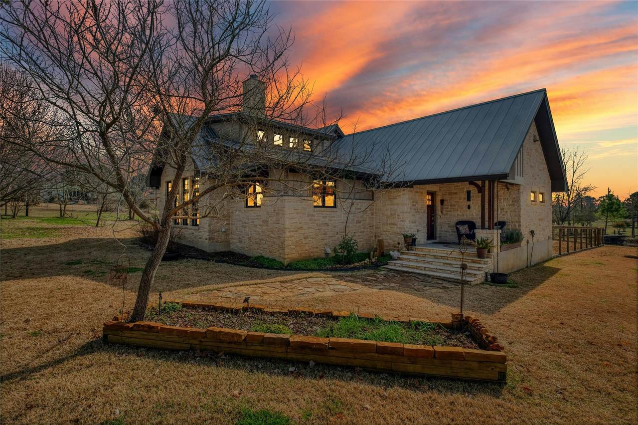 128 Bridle Ct - Photo 1