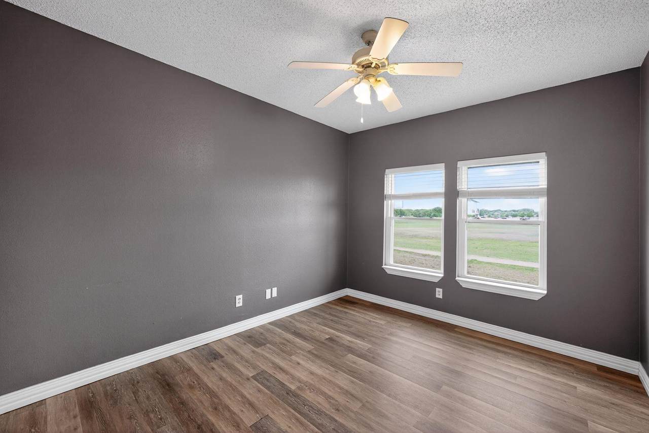 12166 Metric Blvd - Photo 1