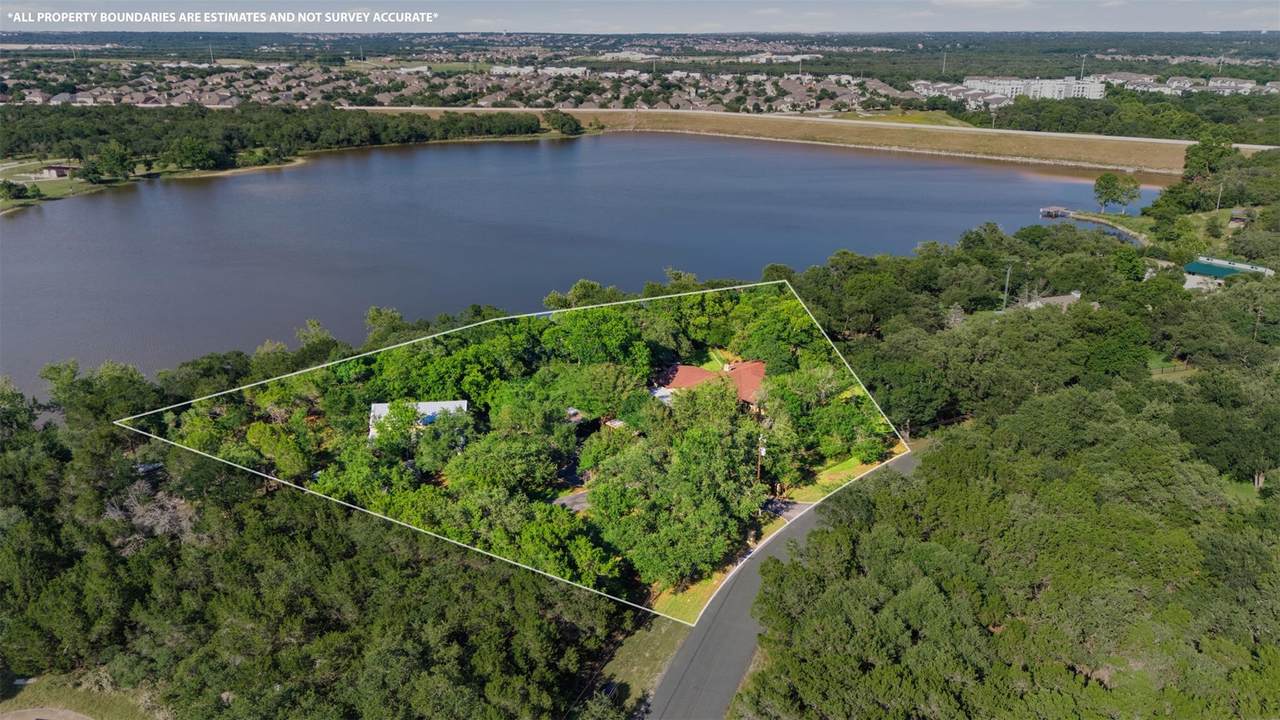 142 Woodland Trl - Photo 1
