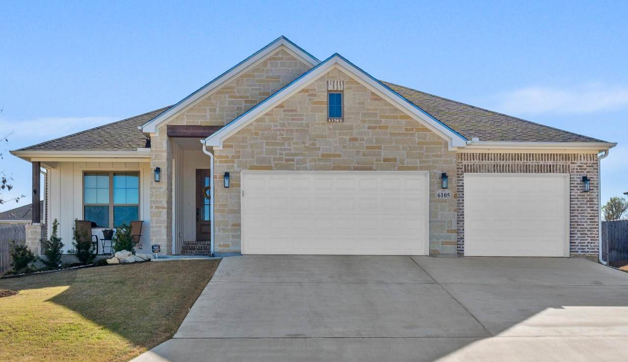 6105 Parma Ln - Photo 1