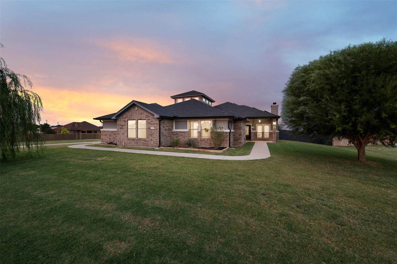 9407 Bozon Hill Dr - Photo 1