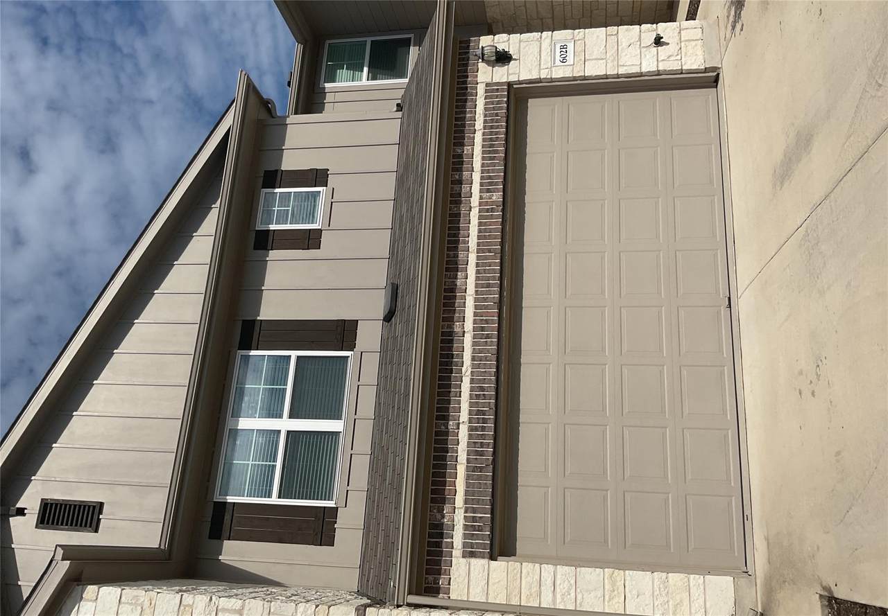 602 Pearly Eye Dr - Photo 1