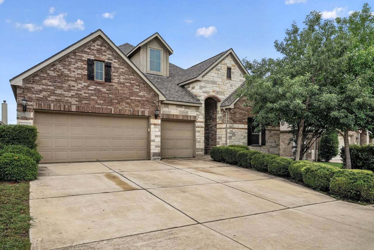 1009 Wolcott Dr - Photo 1