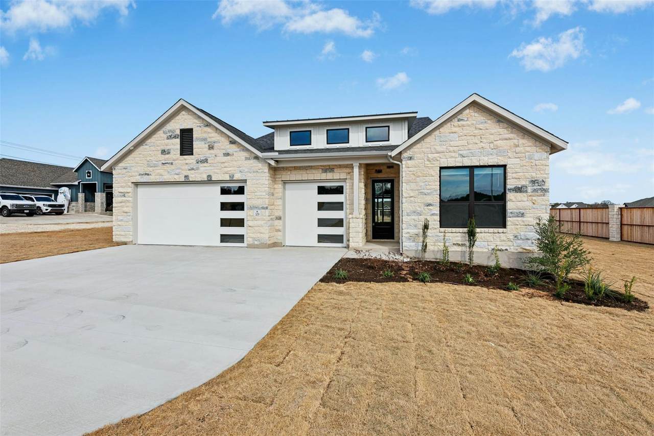 109 Mcnaughton Dr - Photo 1
