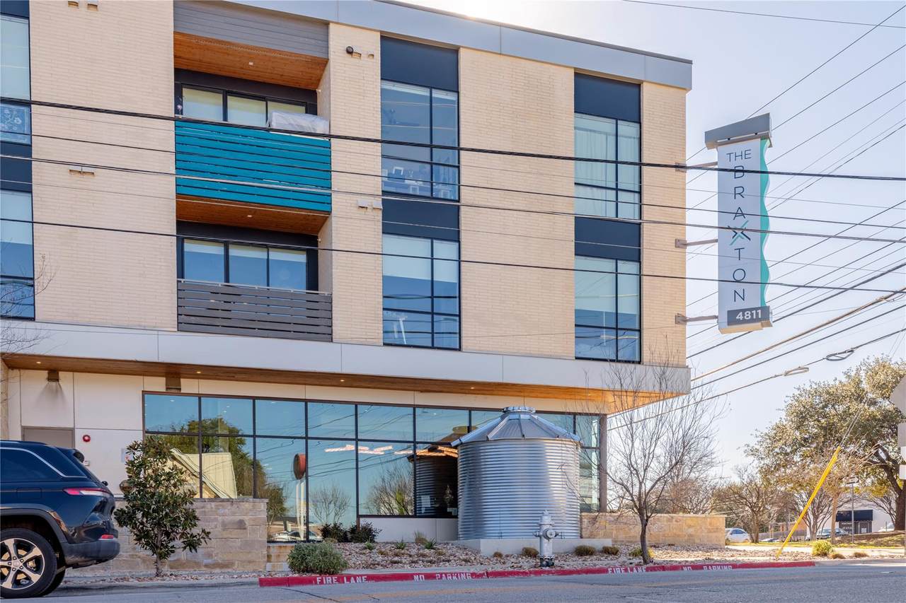 4811 Woodrow Ave - Photo 1