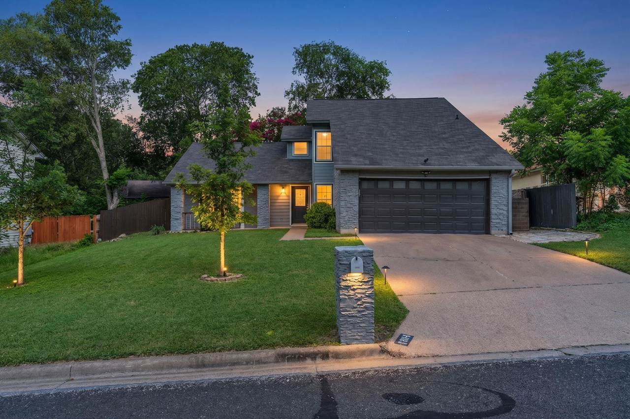7906 Keneshaw Dr - Photo 1