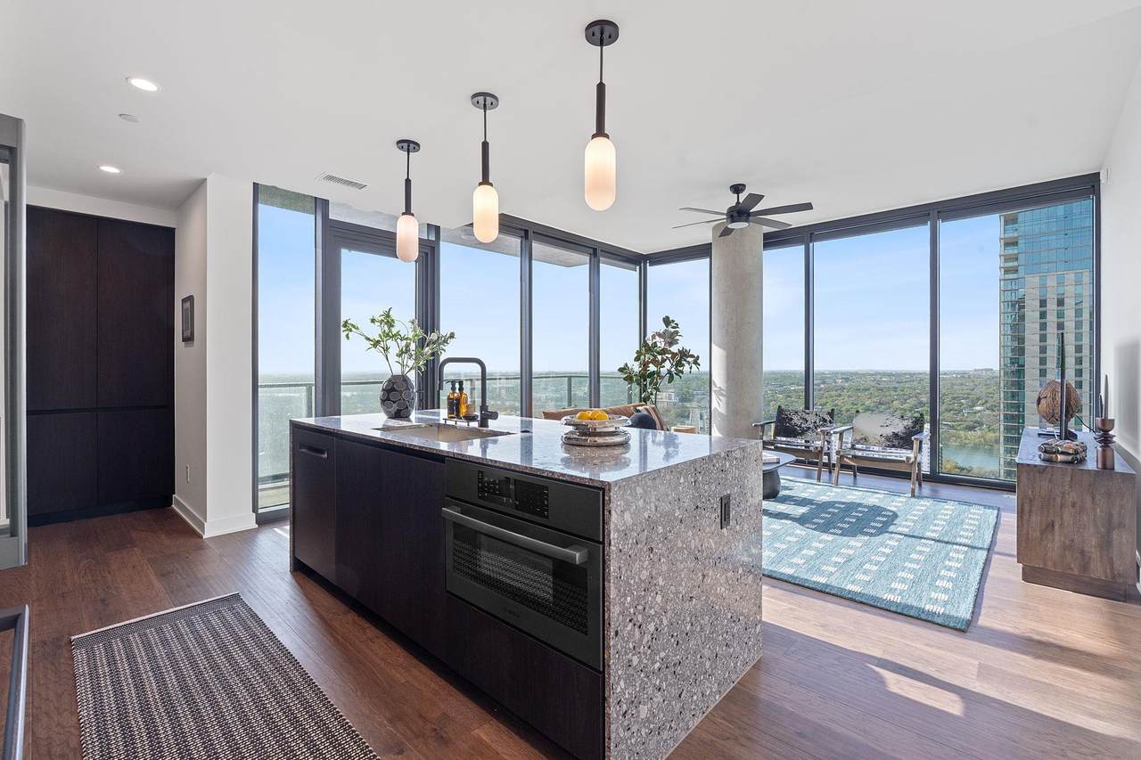 84 East Ave - Photo 1