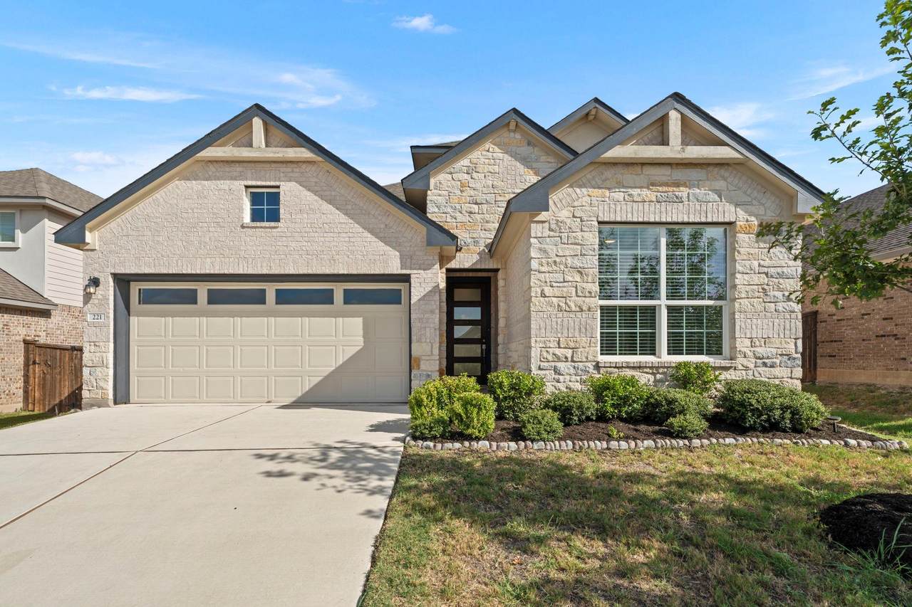 221 Indian Shoal Dr - Photo 1