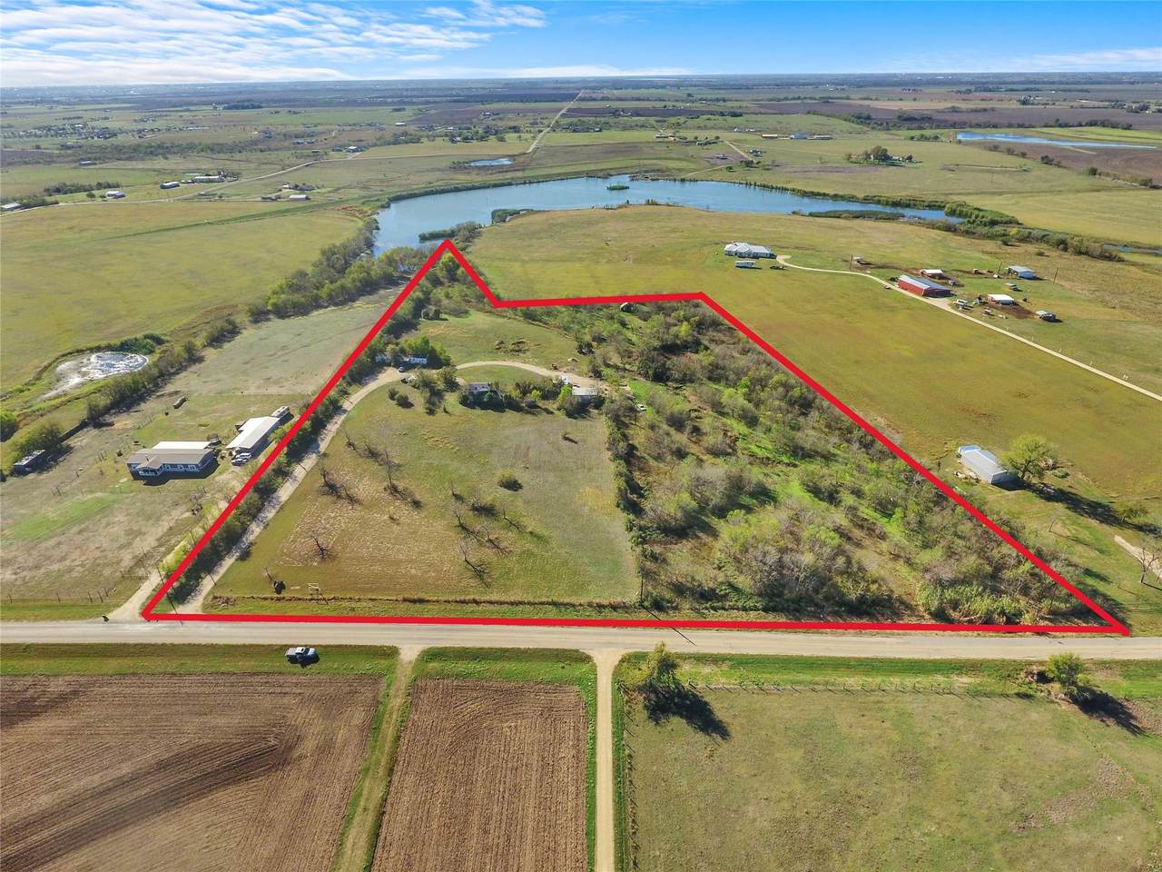 4580 County Road 404 - Photo 1