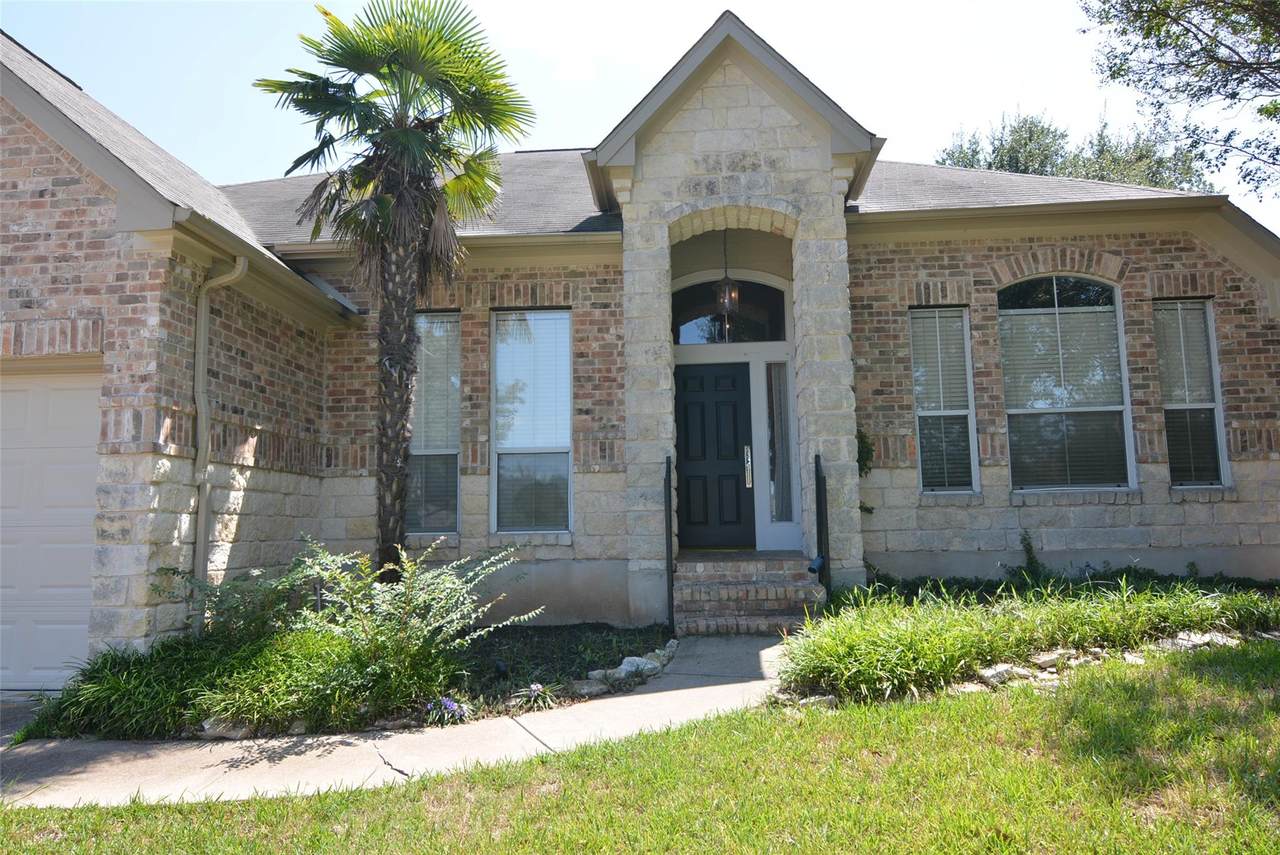 1706 Muledeer Run - Photo 1