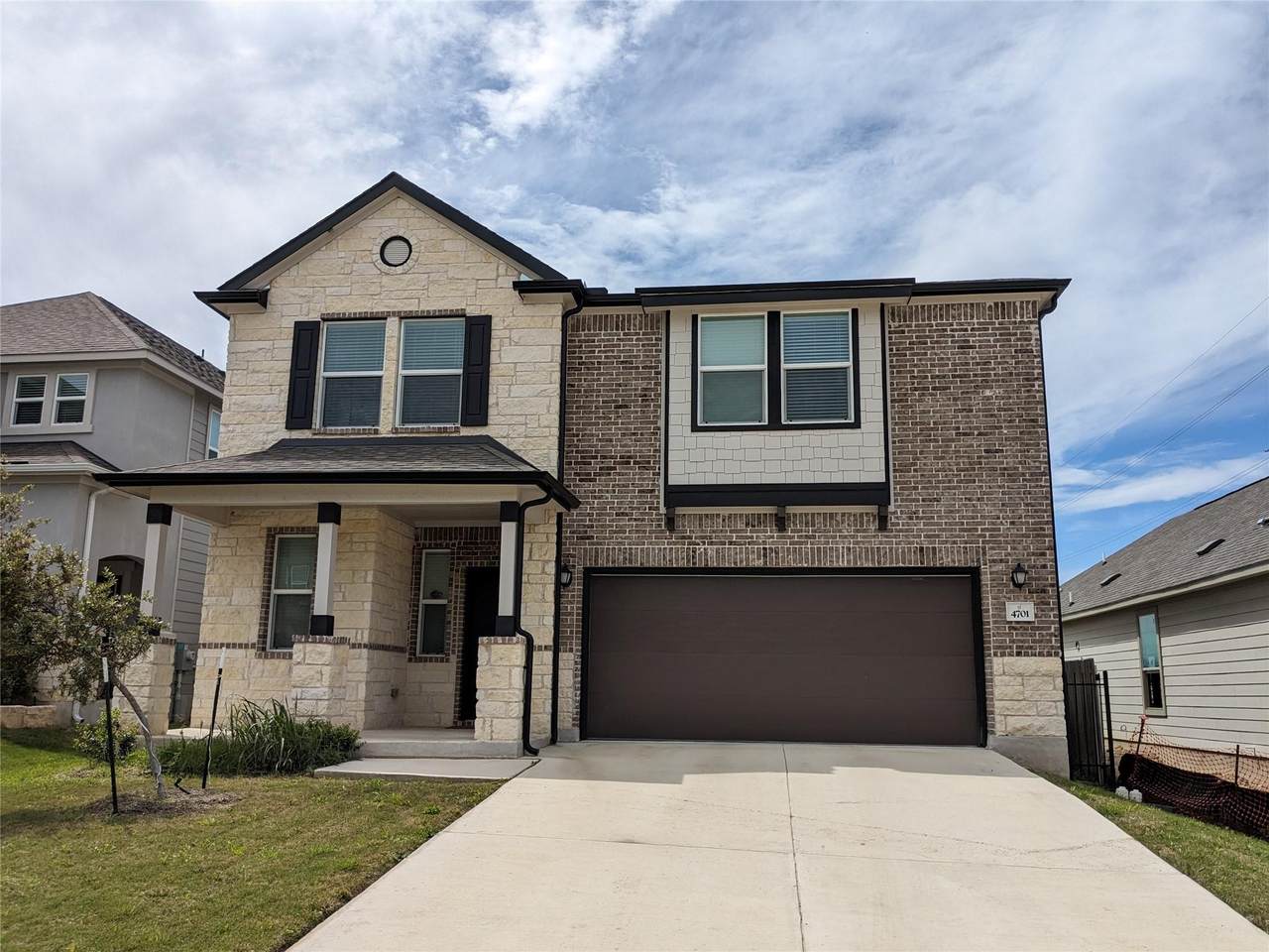 4701 Colmar Dr - Photo 1