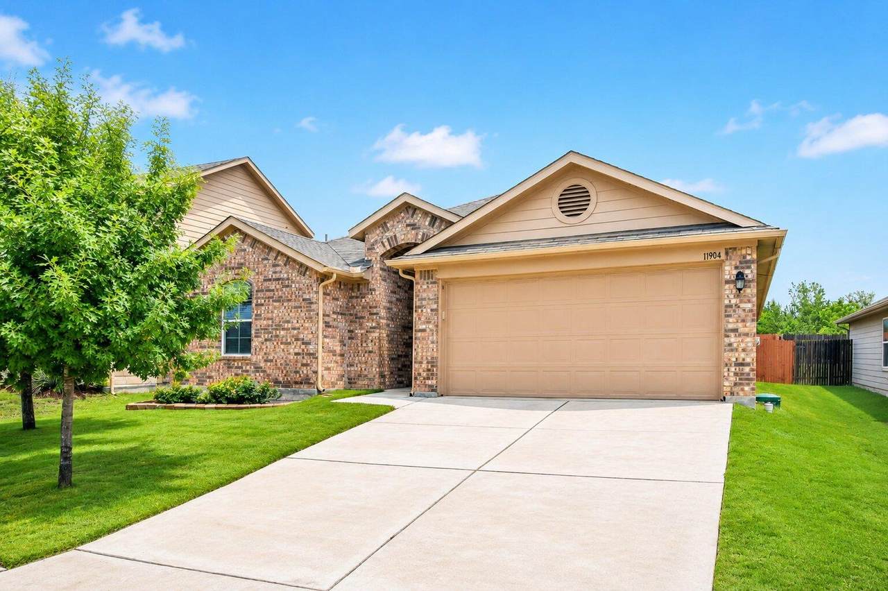 11904 Jamie Dr - Photo 1