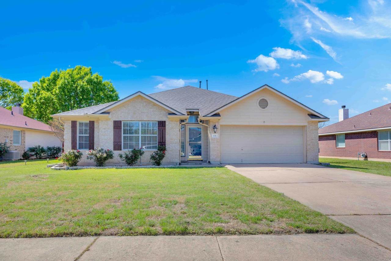 631 Columbine Ave - Photo 1