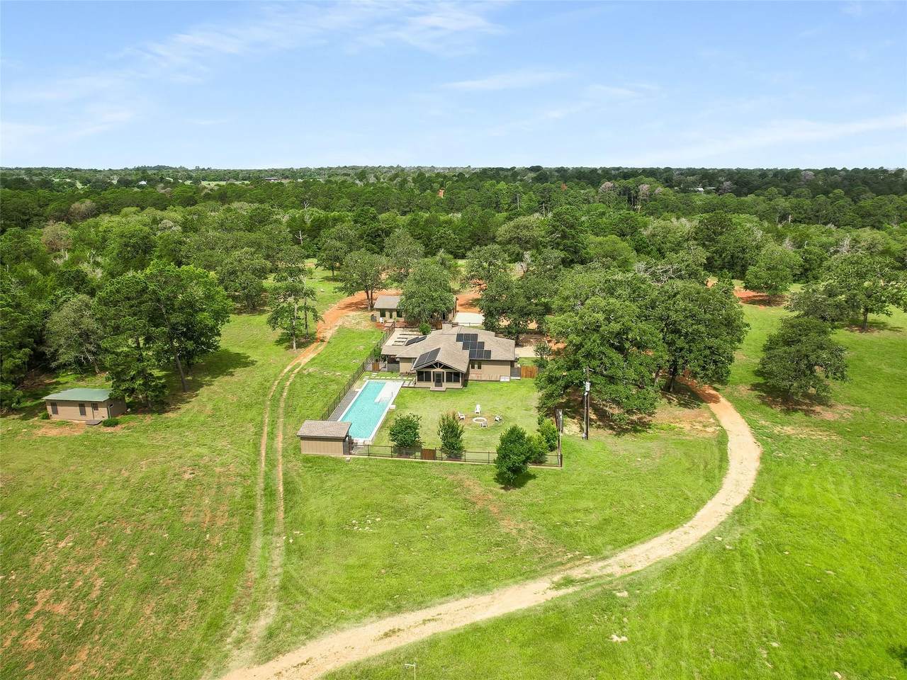 https://bt-photos.global.ssl.fastly.net/austin/1280_boomver_1_4001052-2.jpg