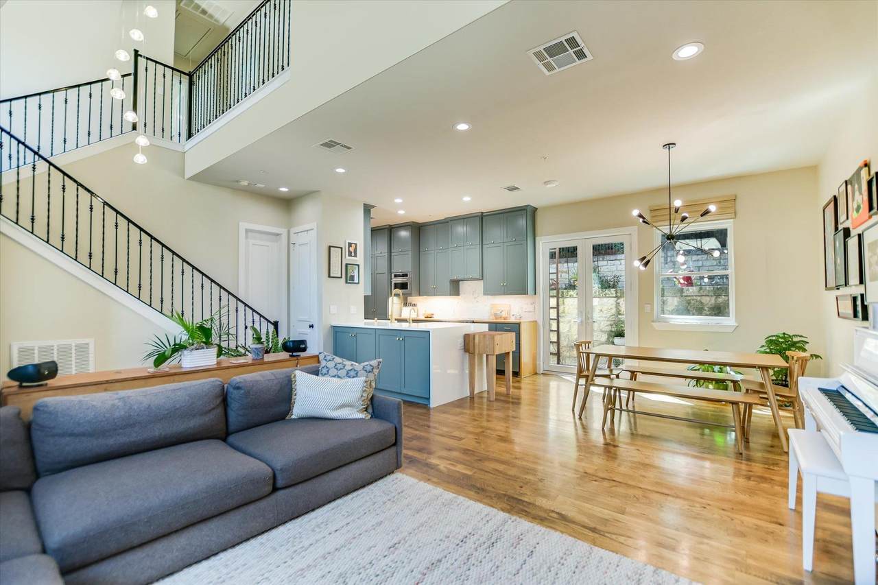 1529 Barton Springs Road Rd - Photo 1