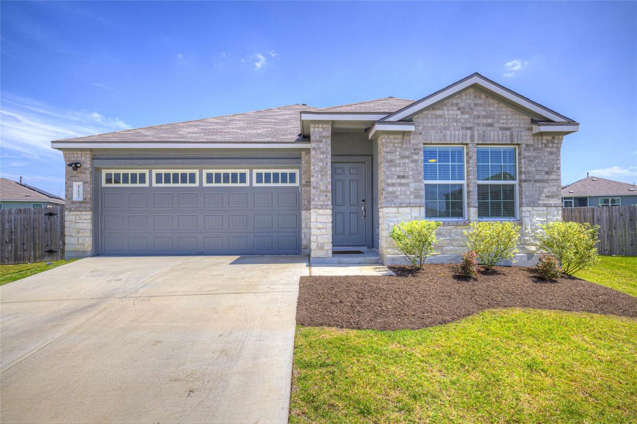 117 Winged Foot Ct - Photo 1