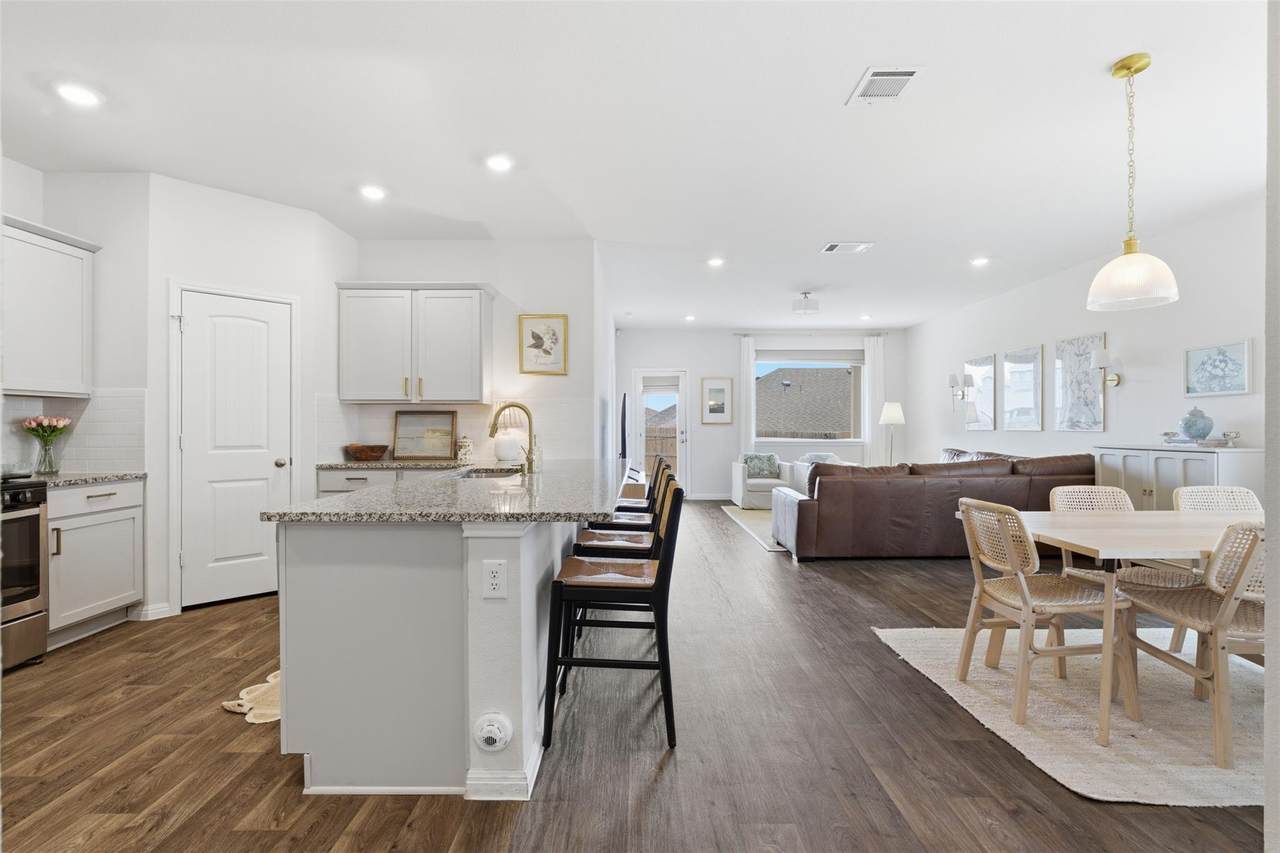 128 Finley Rae Dr - Photo 1