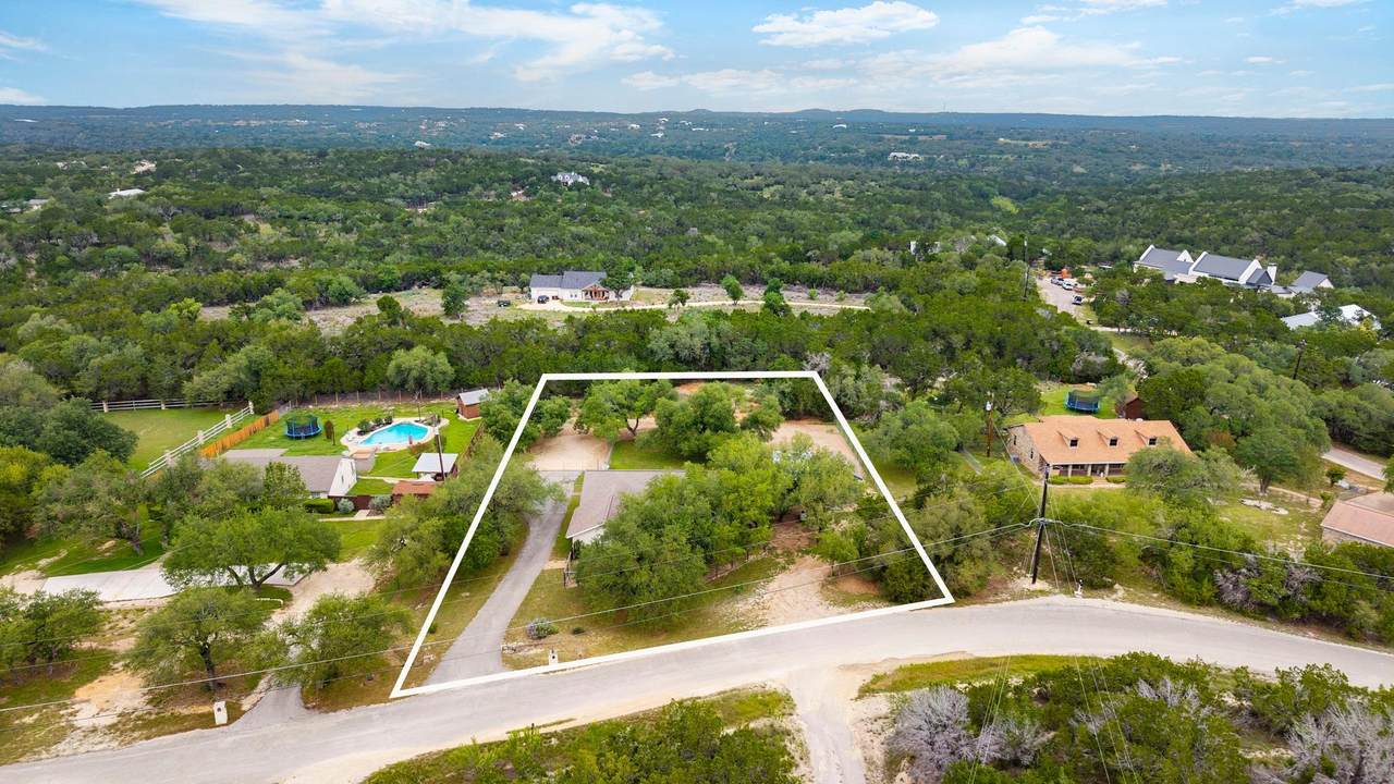 2110 Spring Valley Dr - Photo 1