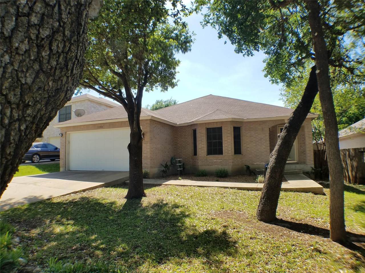 11208 Blairview Ln - Photo 1