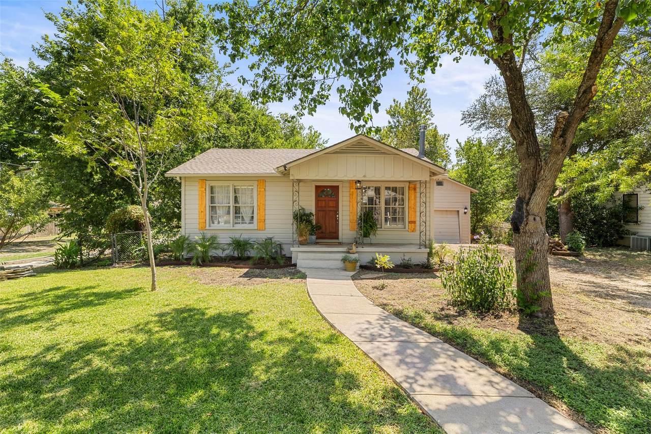 1701 7th St - Photo 1